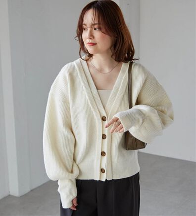 RANAN（ラナン）の「フロントレイヤードＶカーディガン（ニットカーディガン）」