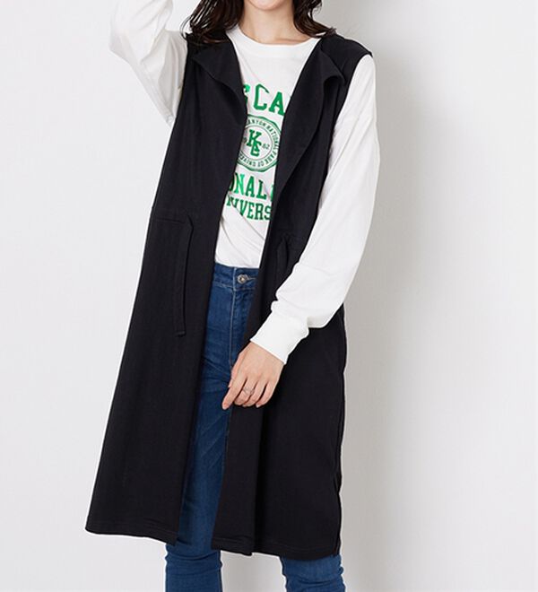 BELLUNA（ベルーナ）の「ドロスト使いポケット付ロングジレ（ジレ）」｜黒