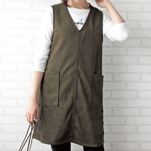 BELLUNA（ベルーナ）の「スエード調素材ボタン使いジャンパードレス（チュニック）」｜詳細画像