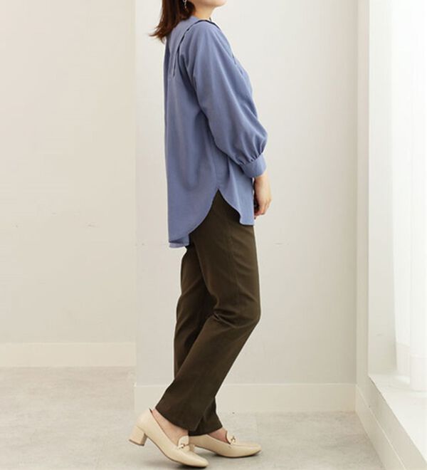 BELLUNA（ベルーナ）の「ビンテージ素材肩タックブラウス（ブラウス）」｜詳細画像