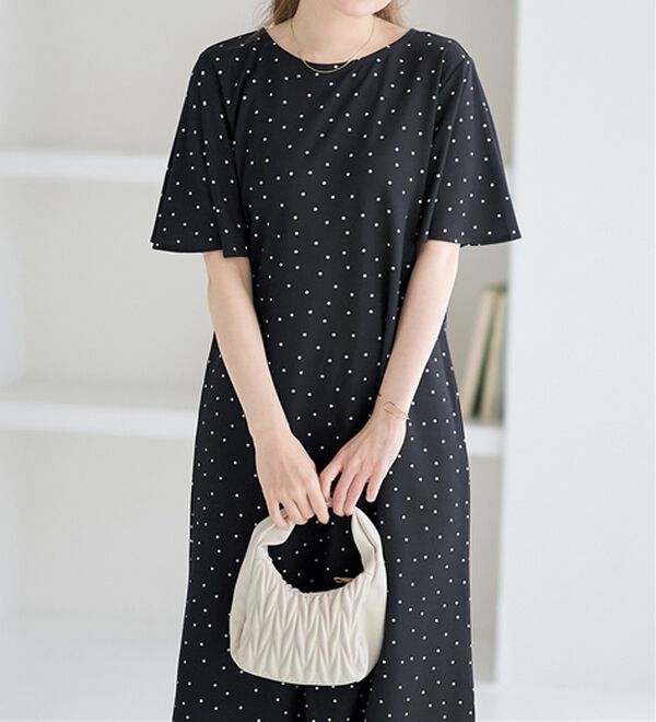 alotta（アロッタ）の「【4つの機能付】ひんやりフレア袖ベルト付ゆるワンピース（カットソーワンピース）」｜詳細画像