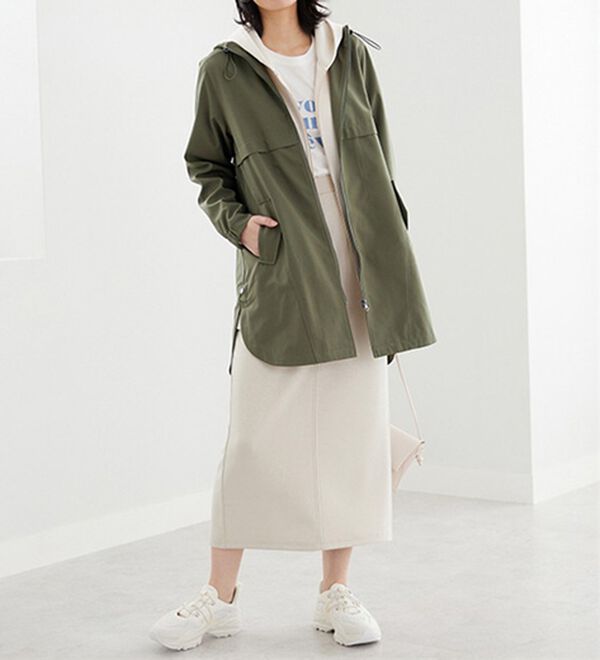 BELLUNA（ベルーナ）の「はっ水加工ボンディング素材ロング丈パーカー（ロングコート）」｜詳細画像