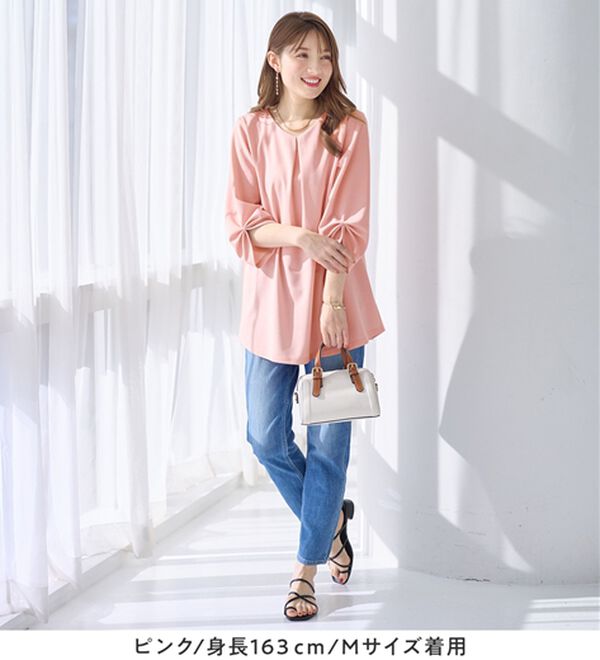 alotta（アロッタ）の「＜６つの機能付＞７分袖Ａラインフレアチュニックブラウス（チュニック）」｜詳細画像