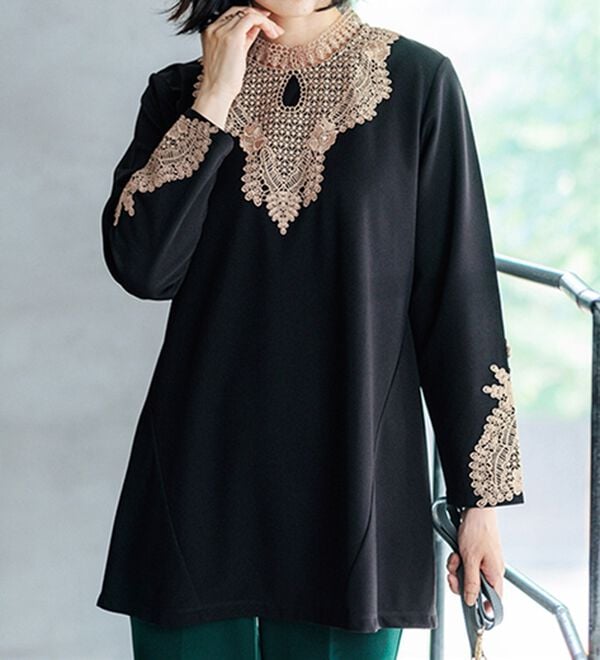 BELLUNA（ベルーナ）の「配色レース使い華やかチュニック（チュニック）」｜詳細画像