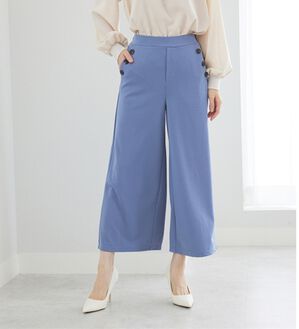BELLUNA（ベルーナ）の「ジョーゼット素材釦使いワイドパンツ（その他パンツ）」｜ブルー