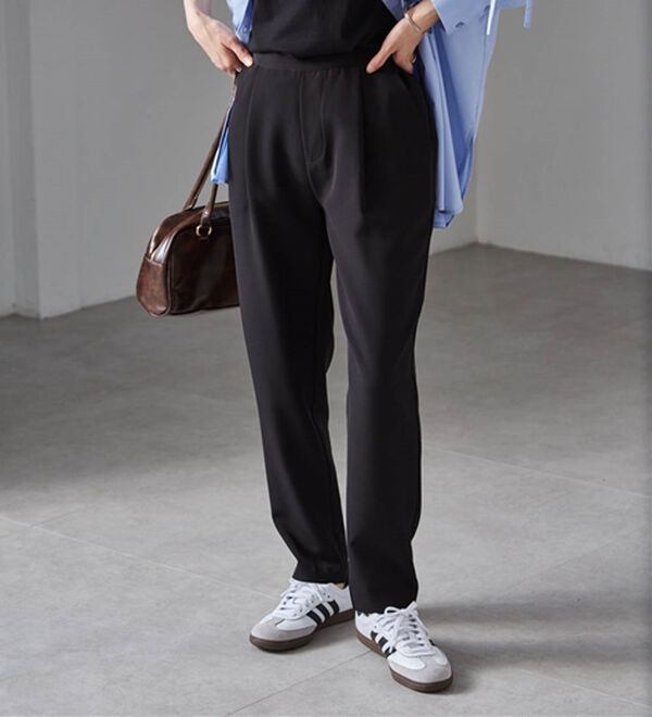 RANAN（ラナン）の「【選べる股下】美脚シルエットタックパンツ（股下６１・６５ｃｍ）（フルレングスパンツ）」｜詳細画像