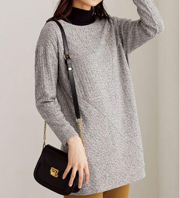 BELLUNA（ベルーナ）の「杢調テレコ素材切替デザインチュニック（チュニック）」｜詳細画像