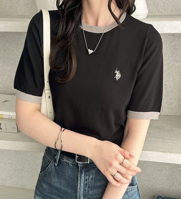 GeeRA（ジーラ）の「【ＵＳ．ＰＯＬＯ．ＡＳＳＮ】配色ニットプルオーバー（ニット・セーター）」｜ブラック&times;グレー