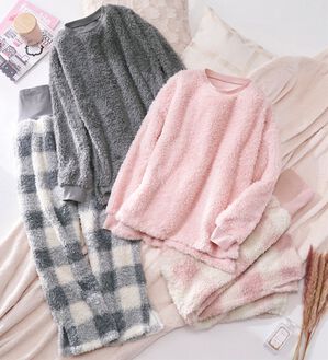 YU'NOW（ユナウ）の「【上下２点セット】モールニット風ハラマキパジャマ（パジャマ・ルームウェア）」｜詳細画像