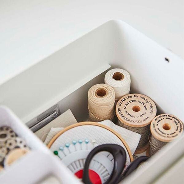 iellio（イエリオ）の「タワー　裁縫箱　＜ｔｏｗｅｒ　山崎実業＞（ホビー・手芸・パズル）」｜詳細画像