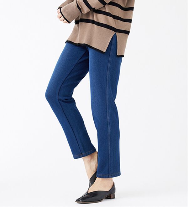 BELLUNA（ベルーナ）の「裏ベロアストレッチ素材レギンスパンツ（フルレングスパンツ）」｜詳細画像