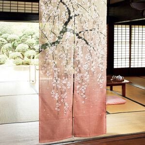 「風水春の開運暖簾（のれん・間仕切り・カフェカーテン）」｜しだれ桜