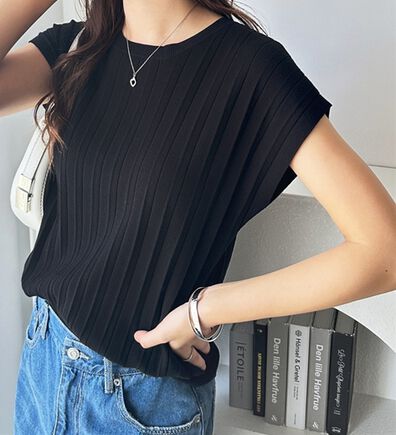 GeeRA（ジーラ）の「プリーツ編フレンチスリーブリブトップス（ニット・セーター）」