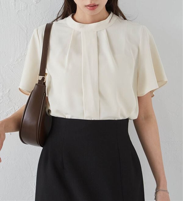 RANAN（ラナン）の「【新色追加】機能付タックデザインブラウス（ブラウス）」｜詳細画像