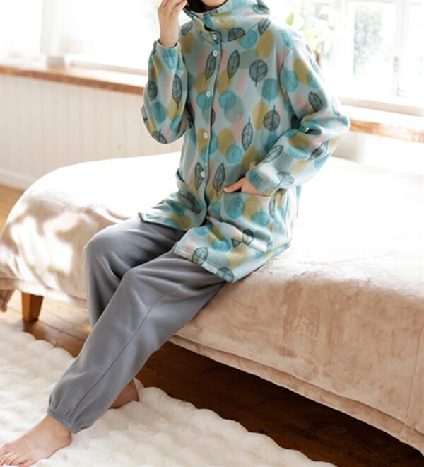 LAVIENNE（ラヴィエンヌ）の「ソフトでかるぽかフリースパジャマ（パジャマ・ルームウェア）」｜詳細画像