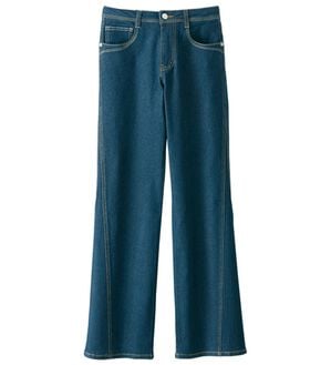 BELLUNA（ベルーナ）の「細見せ！セミフレアーデニムパンツ（フルレングスパンツ）」｜インディゴ