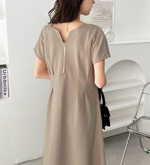 GeeRA（ジーラ）の「前後2WAYハーフジップフレンチ袖ワンピース（カットソーワンピース）」｜詳細画像