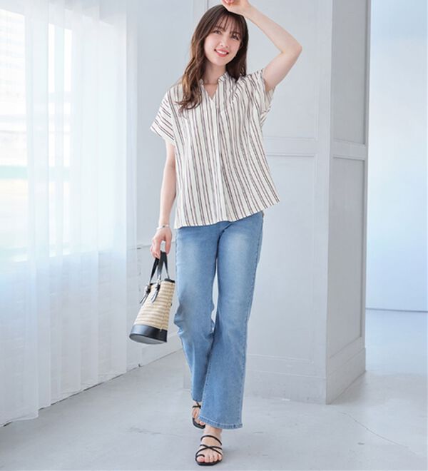 alotta（アロッタ）の「【４つの機能付】ひんやりスキッパーＴシャツブラウス（ブラウス）」｜詳細画像