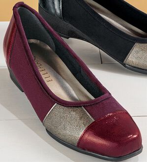 BELLUNA（ベルーナ）の「＜エルプラネット＞切替デザインパンプス（パンプス）」｜ワイン