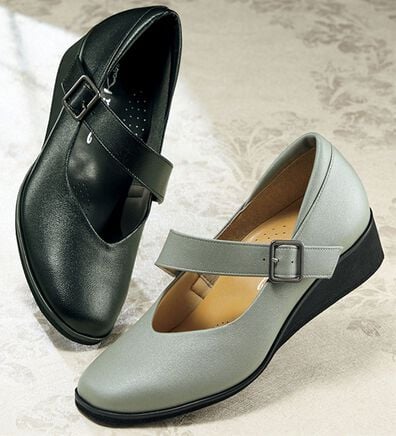 ルフラン（ルフラン）の「時見さんの５Ｅストラップパンプス（パンプス）」