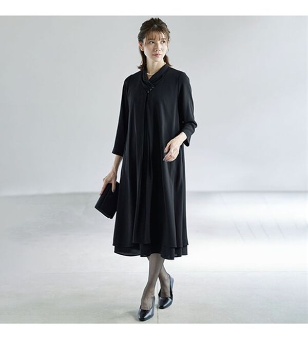 BELLUNA（ベルーナ）の「洗える！冷感素材ドレープワンピース（ブラックフォーマル（喪服・礼服））」｜詳細画像