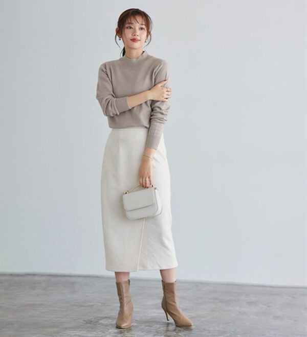 Pierrot（ピエロ）の「【Ｍ～３Ｌ】プレミアムカシミヤタッチハイネックニット（ニット・セーター）」｜詳細画像