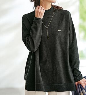 BELLUNA（ベルーナ）の「もちもちニットゆったり快適チュニック（チュニック）」｜チャコール