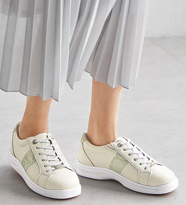 ルフラン（ルフラン）の「＜ラシーナリュクス＞ビジュー付パイソン切替レザースニーカー（スニーカー）」｜詳細画像