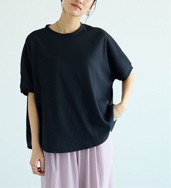 BELLUNA（ベルーナ）の「【快適Ｌａｂ．】ドライワッフル素材ドルマンプルオーバー（カットソー）」｜詳細画像