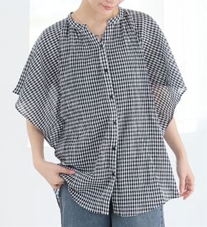 A HAPPY MARILYN（アハッピーマリリン）の「【大きいサイズ】【Ｌ～６Ｌ】フレアスリーブワイドブラウス【風通るプレミアム】（ブラウス）」｜ギンガム