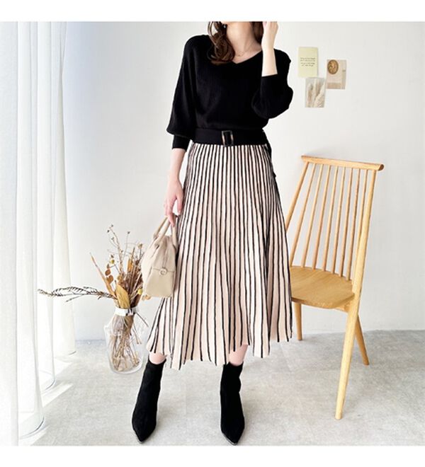 GeeRA（ジーラ）の「前後２ＷＡＹプリーツニットワンピース（ニットワンピース）」｜詳細画像