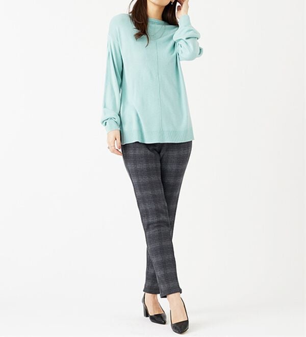 BELLUNA（ベルーナ）の「【あったか仕様♪】すっきり見え！裏ファーパンツ（フルレングスパンツ）」｜詳細画像