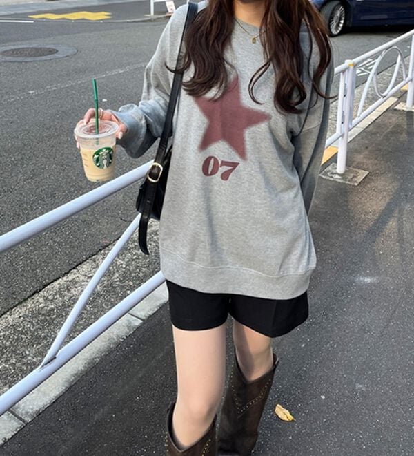 GeeRA（ジーラ）の「スターロゴスウェット（カットソー）」｜詳細画像