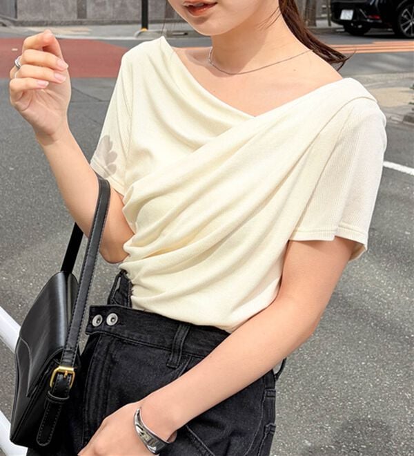 RANAN（ラナン）の「【新色追加】ひんやり上品ドレープリブTシャツ（カットソー）」｜詳細画像