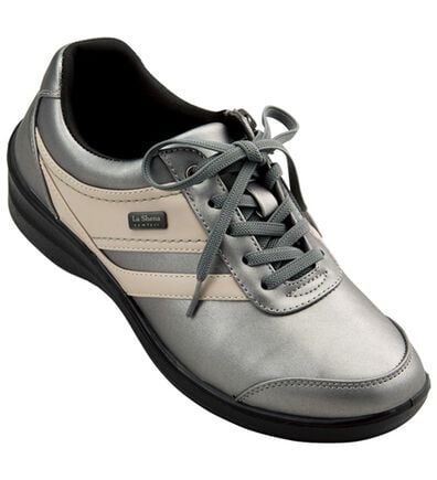 「ラシーナコンフォート５Ｅ防水ストレッチシューズ（スニーカー）」