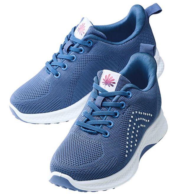 BELLUNA（ベルーナ）の「手を使わずに履けるニットスニーカー（スニーカー）」｜ブルー