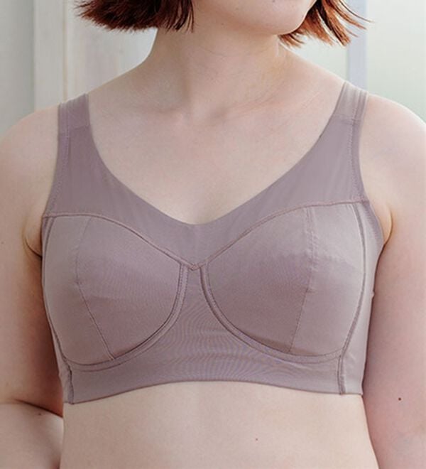 LAVIENNE（ラヴィエンヌ）の「グラマーさんのグッと細見えノンワイヤーブラ（ブラジャー）」｜詳細画像