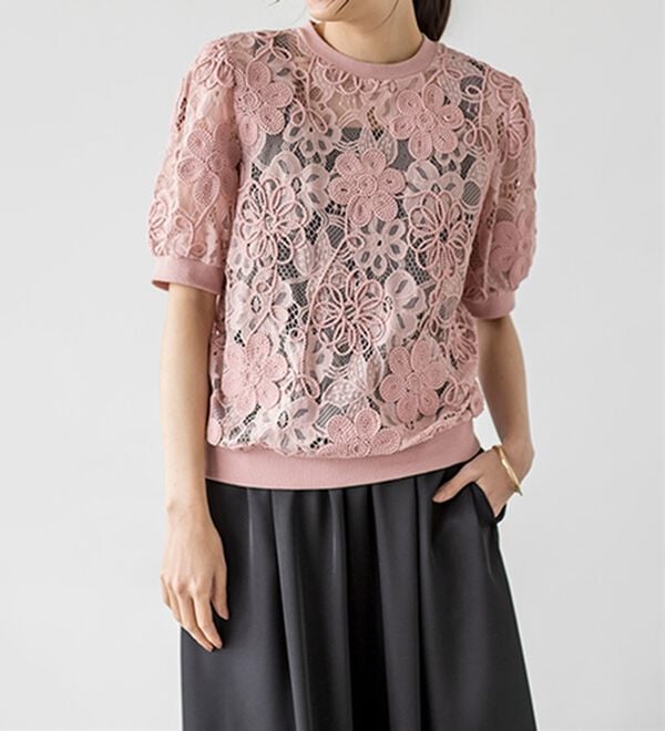 RANAN（ラナン）の「花柄立体レースリブ切替プルオーバー（ブラウス）」｜詳細画像