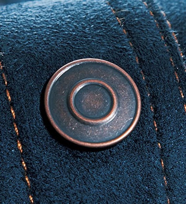 BELLUNA（ベルーナ）の「配色ステッチ使いスエード調ジャケット（ブルゾン）」｜詳細画像