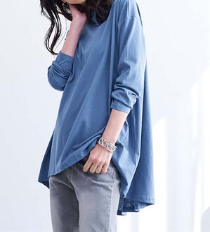 RANAN（ラナン）の「＜ＢＣ＞綿１００％ひんやりフレアーシルエットチュニック（カットソー）」｜ダスティブルー