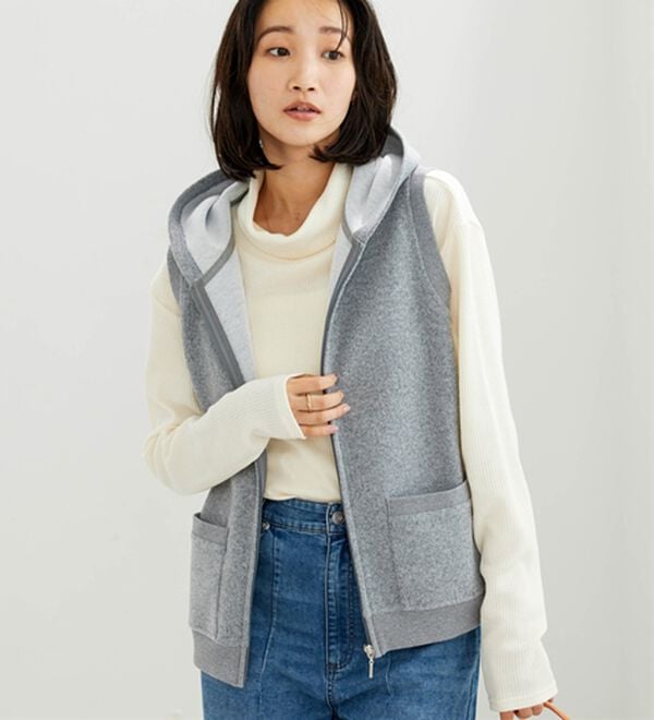 BELLUNA（ベルーナ）の「まるでニット！サラッと軽いリブハイネックプルオーバー（カットソー）」｜詳細画像