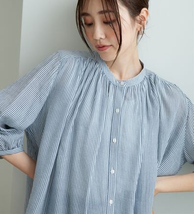 BELLUNA（ベルーナ）の「【新色追加】スラブ素材ギャザーデザインブラウス（ブラウス）」