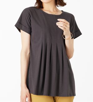 BELLUNA（ベルーナ）の「汗ジミ対策！タックデザインチュニック（チュニック）」｜詳細画像