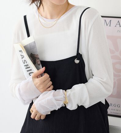 Viola e Viola（ヴィオラ エ ヴィオラ）の「程よい透け感大人シアー素材切替トップス（カットソー）」