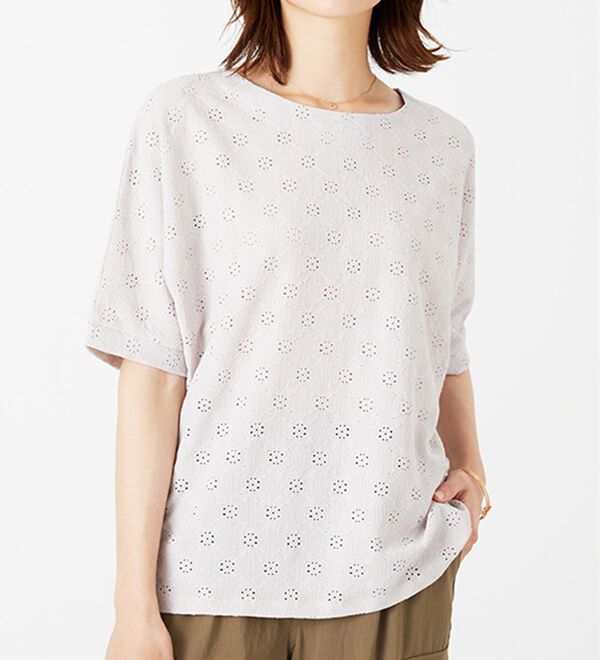 BELLUNA（ベルーナ）の「総レース素材ドルマンプルオーバー（カットソー）」｜詳細画像