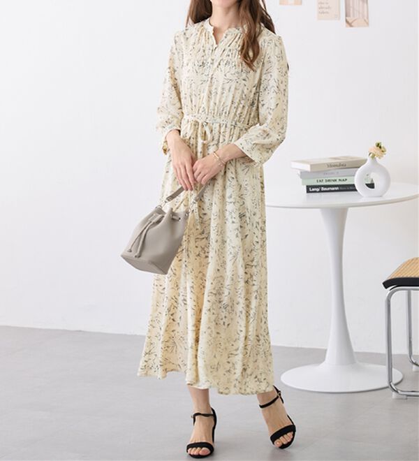 alotta（アロッタ）の「柄アソートギャザーデザインワンピース（その他ワンピース）」｜詳細画像