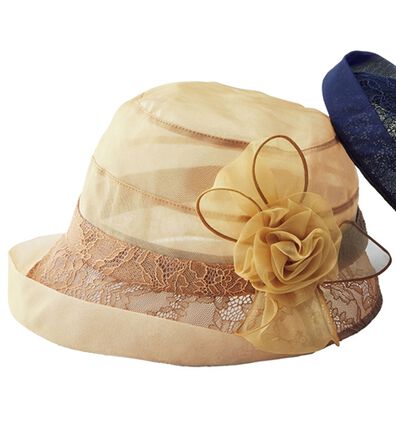 BELLUNA（ベルーナ）の「レース切替シルクオーガンジークロッシェ（帽子）」