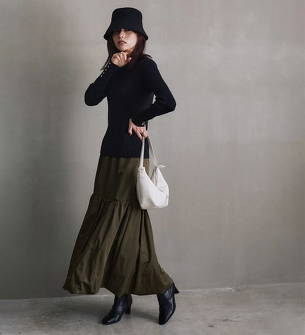 Pierrot（ピエロ）の「【選べるネック】もっちり袖パールニット（ニット・セーター）」｜詳細画像