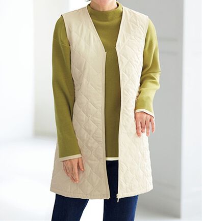 BELLUNA（ベルーナ）の「【マジ軽ウォーム】蓄熱保温キルトロングベスト（ポーチ付）（ベスト）」