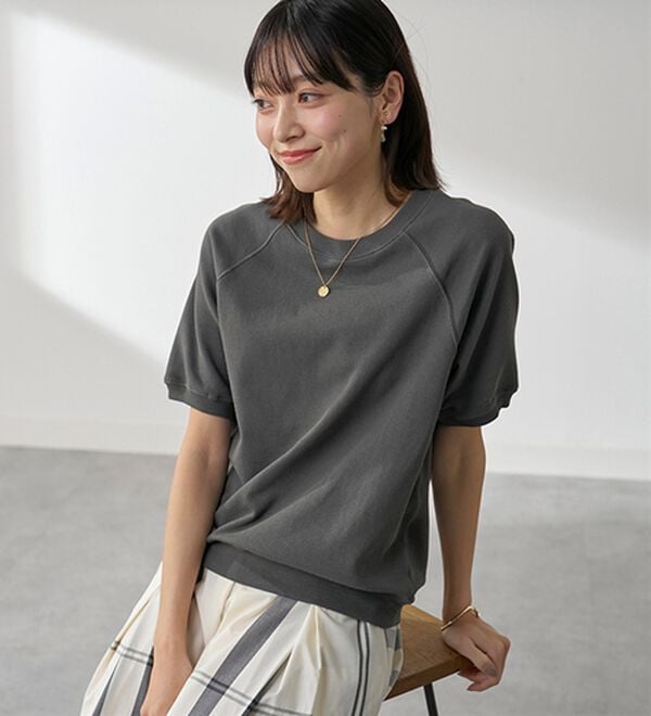 BELLUNA（ベルーナ）の「≪ＨｕｇＲｅａｍコットン≫裏毛半袖プルオーバー（カットソー）」｜詳細画像